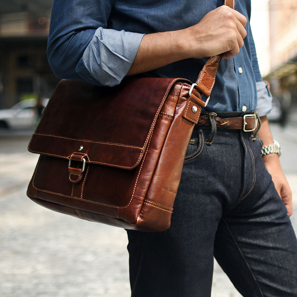 Jack Georges Black Leather Messenger store Laptop Bag