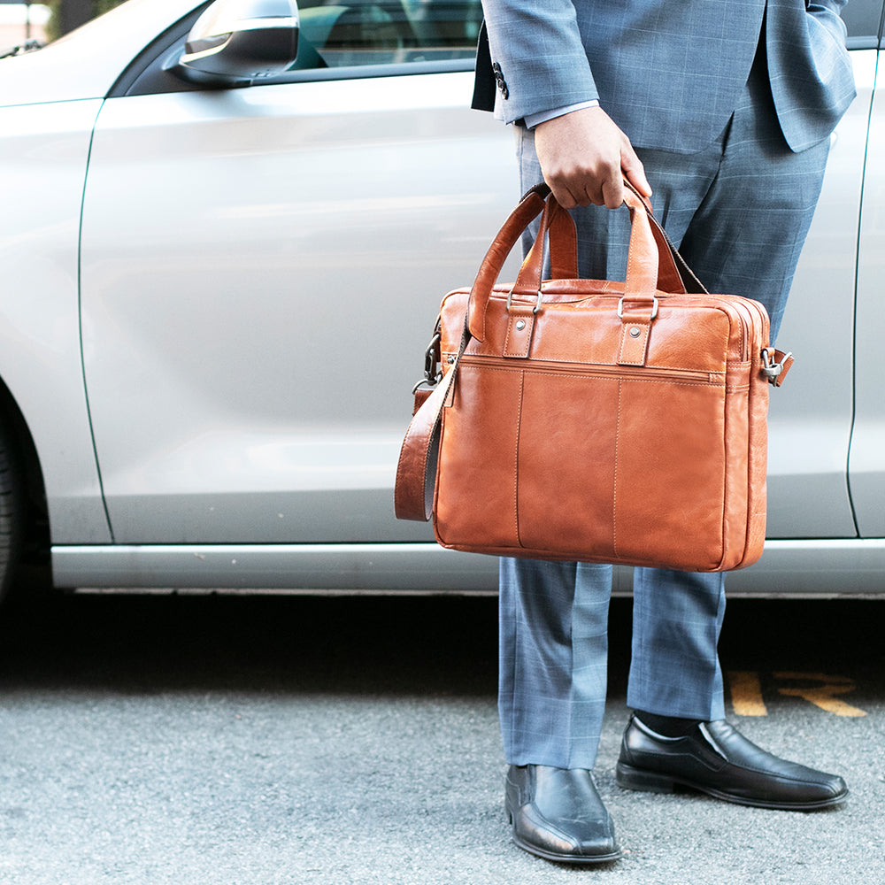 Jack Georges Light Camel Italian Leather Computer cheapest Briefcase/Business Tote