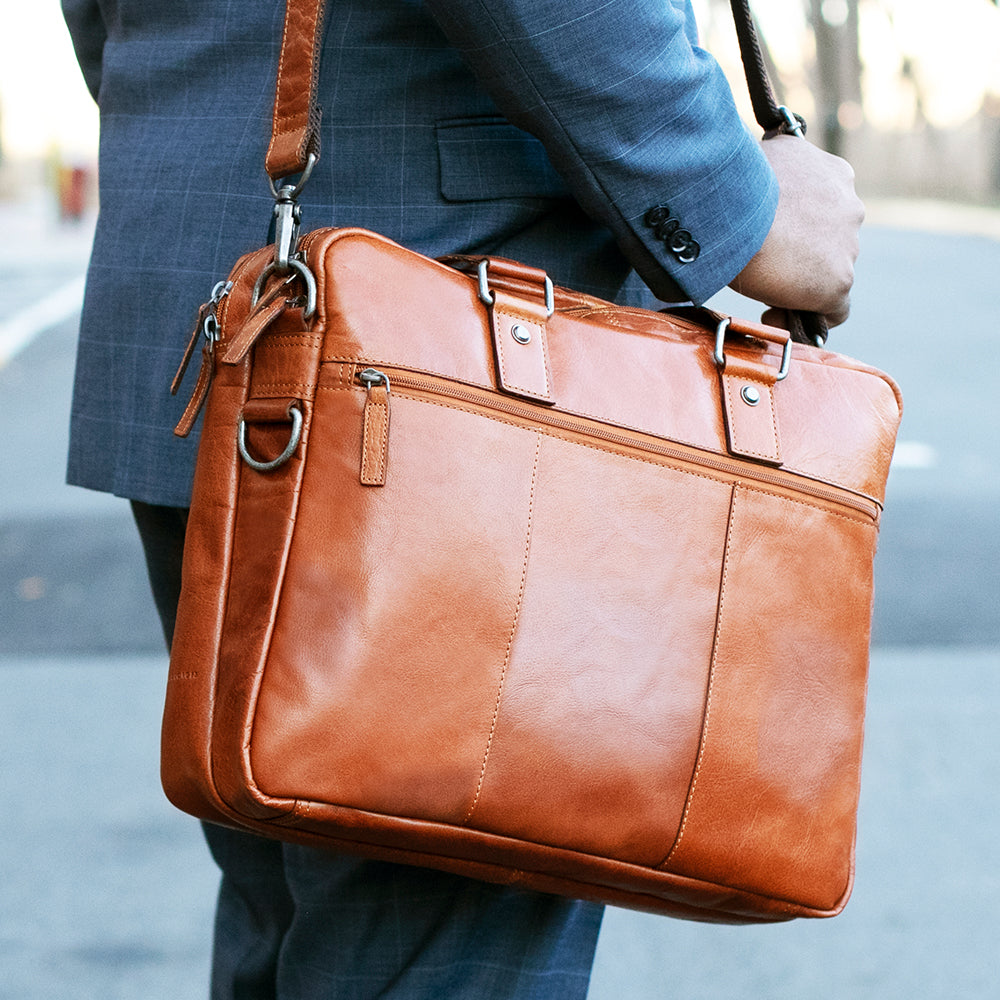 Jack Georges Light Camel Italian store Leather Computer Briefcase/Business Tote