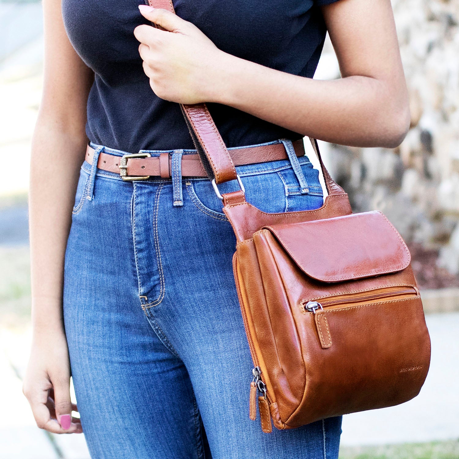 Jack Georges Voyager collection slim zippered crossbody Brown New 7213 Unisex store